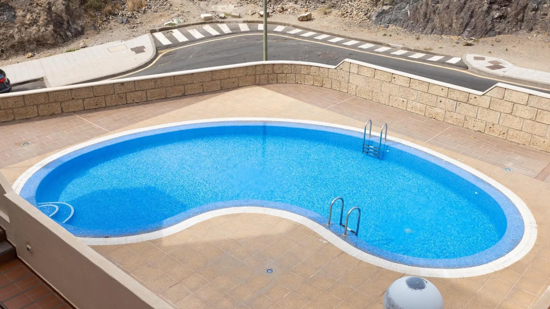 Home2Book Enchanting Seaviews Duplex, Pool&Terrace Candelaria