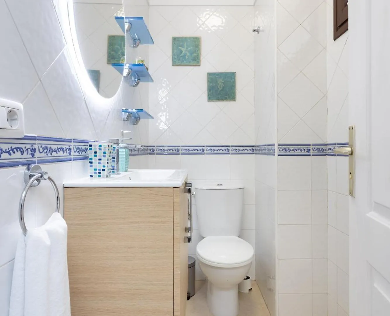 Home2Book Enchanting Seaviews Duplex, Pool&Terrace Candelaria 0*,  Spain