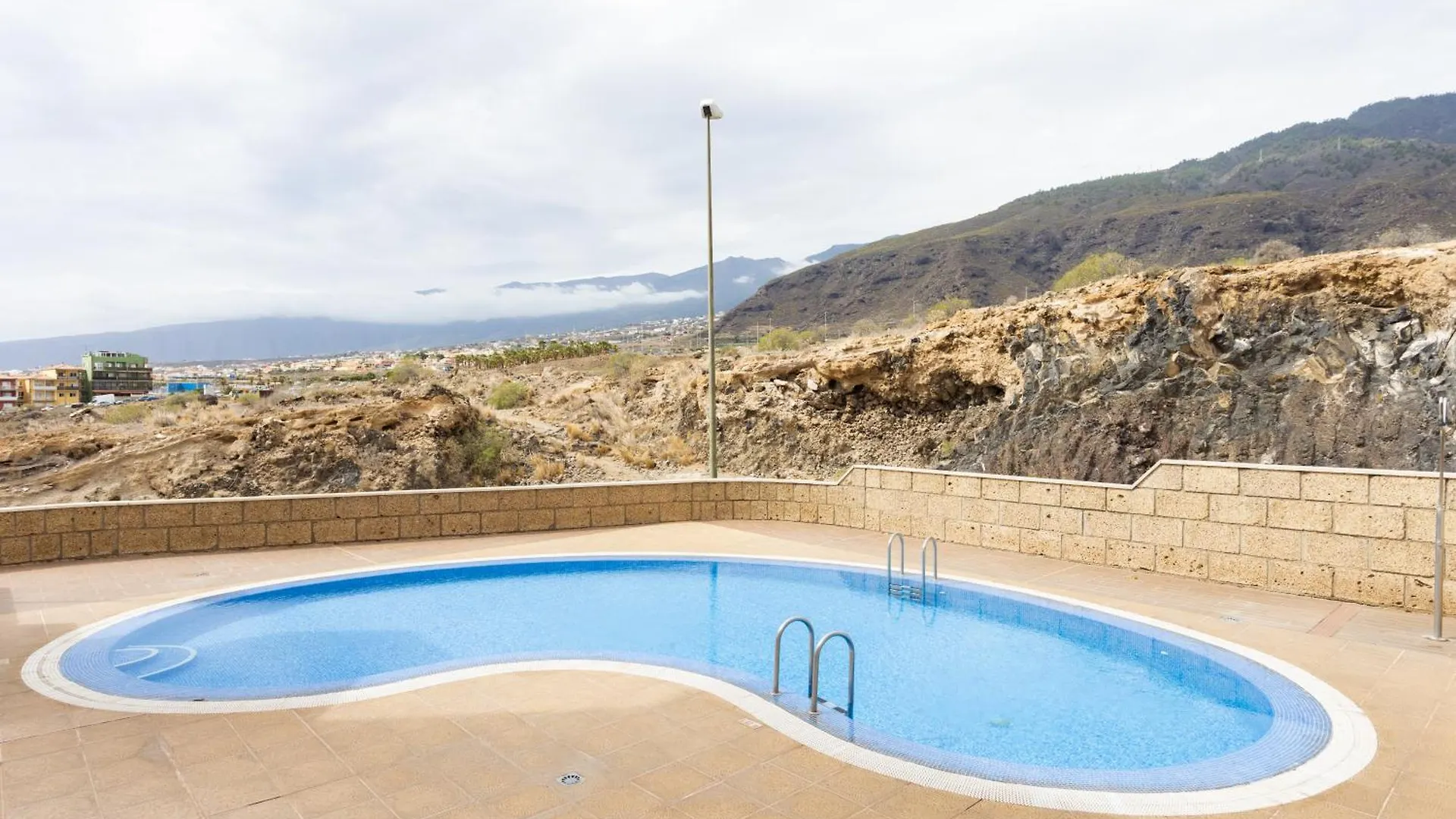 Home2Book Enchanting Seaviews Duplex, Pool&Terrace Candelaria Apartment